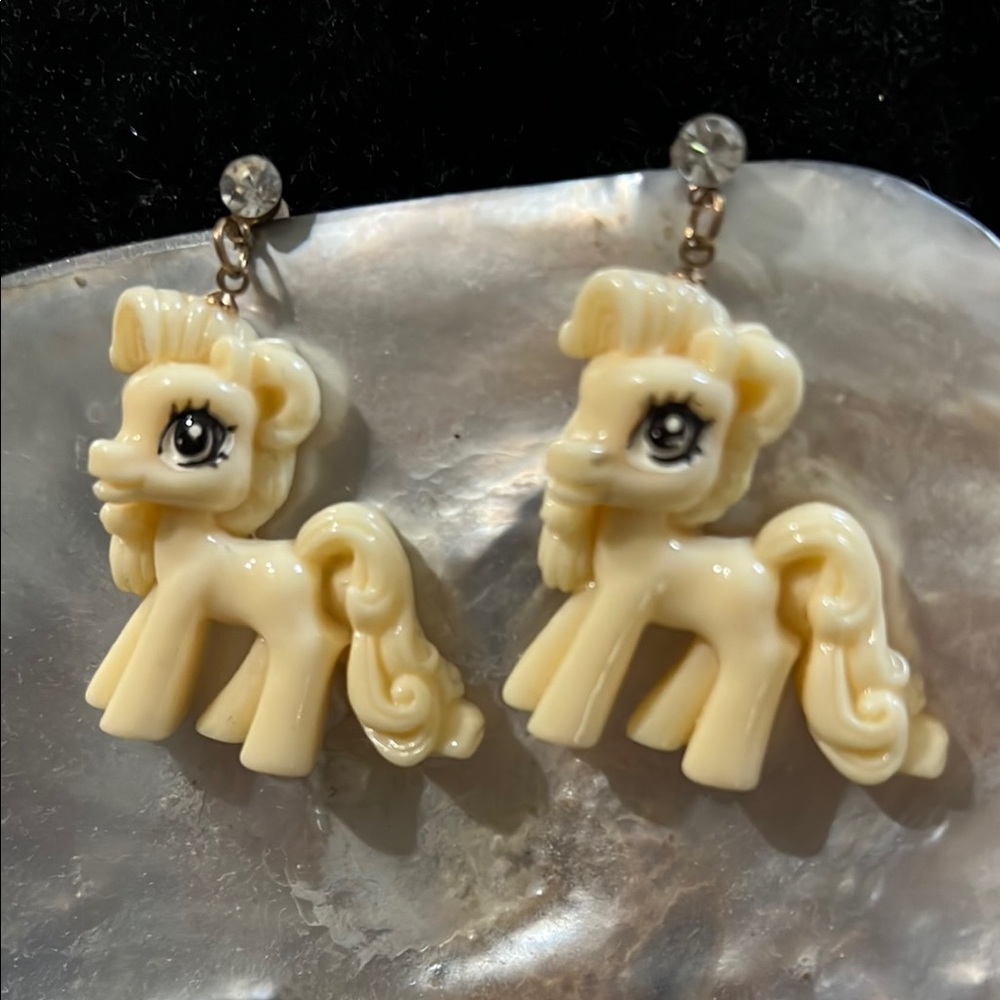 Charming Cream Pony Earrings